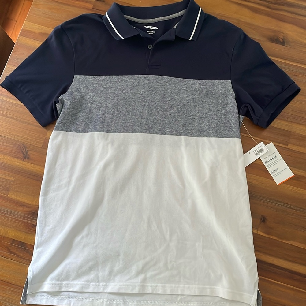 Old Navy men’s golf shirt